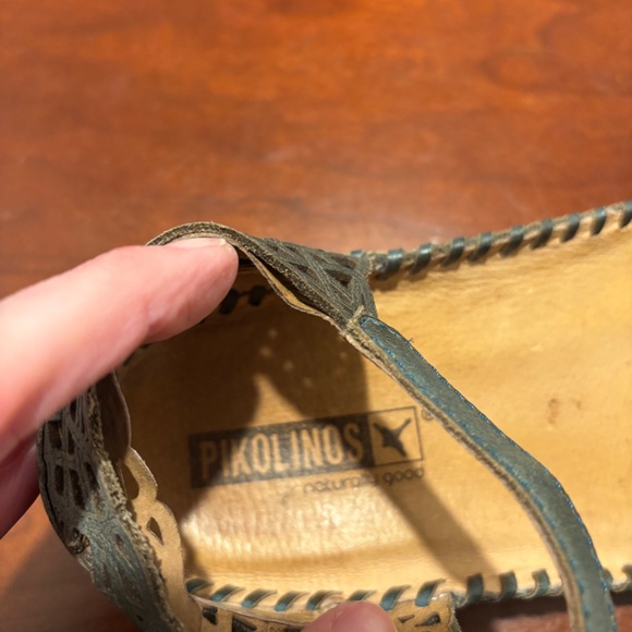 Pikolinos Puerta Vallarta Perforated Leather Mary Janes Green Size 36/5.5-6 - Picture 6 of 12